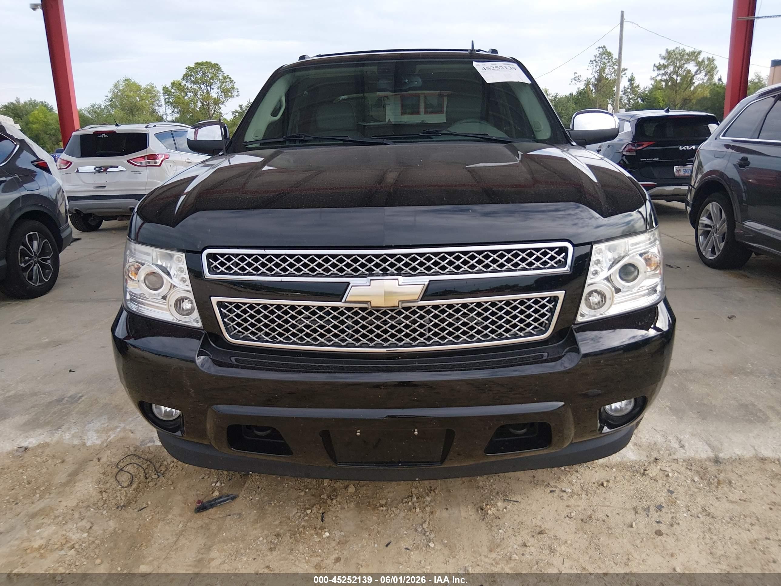 2009 Chevrolet Avalanche 1500 Ltz Black vin: 3GNFK32019G220136
