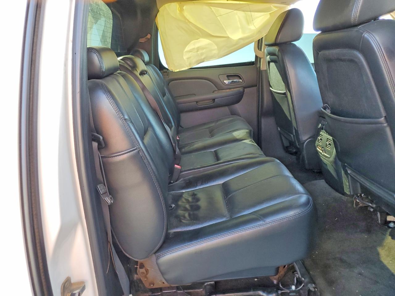 2009 Chevrolet Avalanche K1500 Ltz White vin: 3GNFK32069G149094