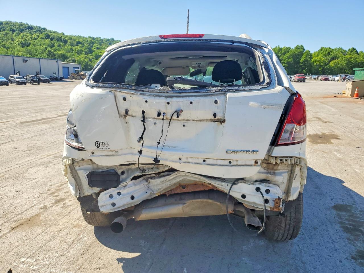 2012 Chevrolet Captiva Sport White vin: 3GNFL4E50CS627525