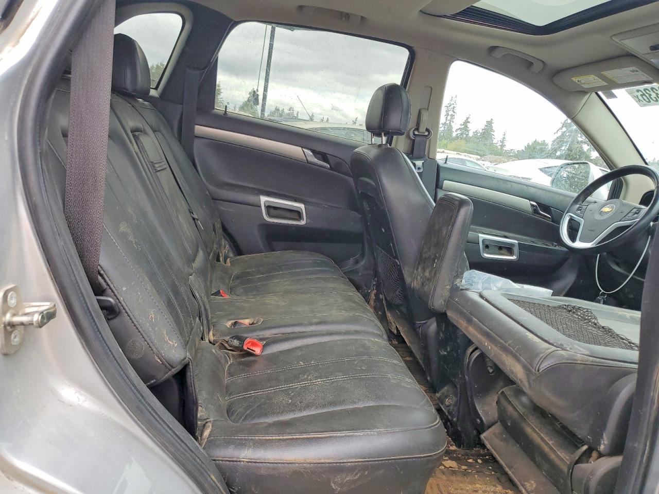 2012 Chevrolet Captiva Sport Silver vin: 3GNFL4E52CS625288