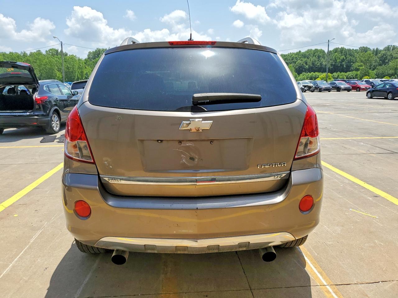 2012 Chevrolet Captiva Sport Gray vin: 3GNFL4E5XCS536133