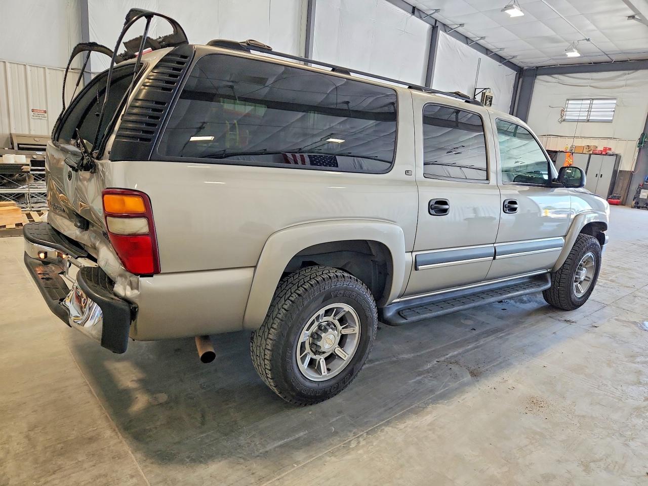 2002 Chevrolet Suburban C2500 Tan vin: 3GNGC26G52G253083