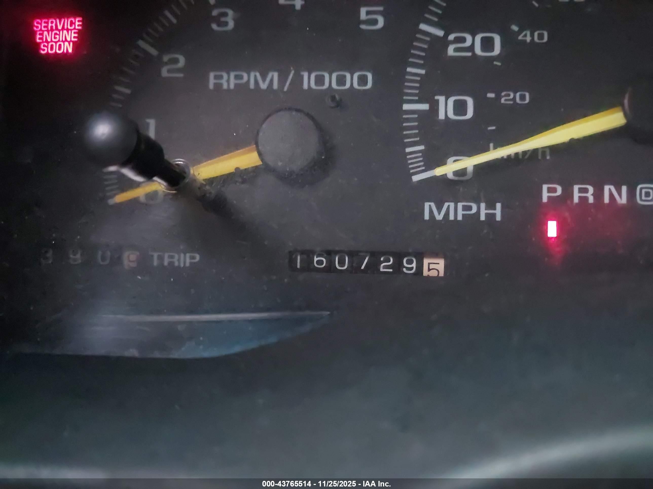 1997 Chevrolet Suburban 2500   Black vin: 3GNGK26F3VG142790