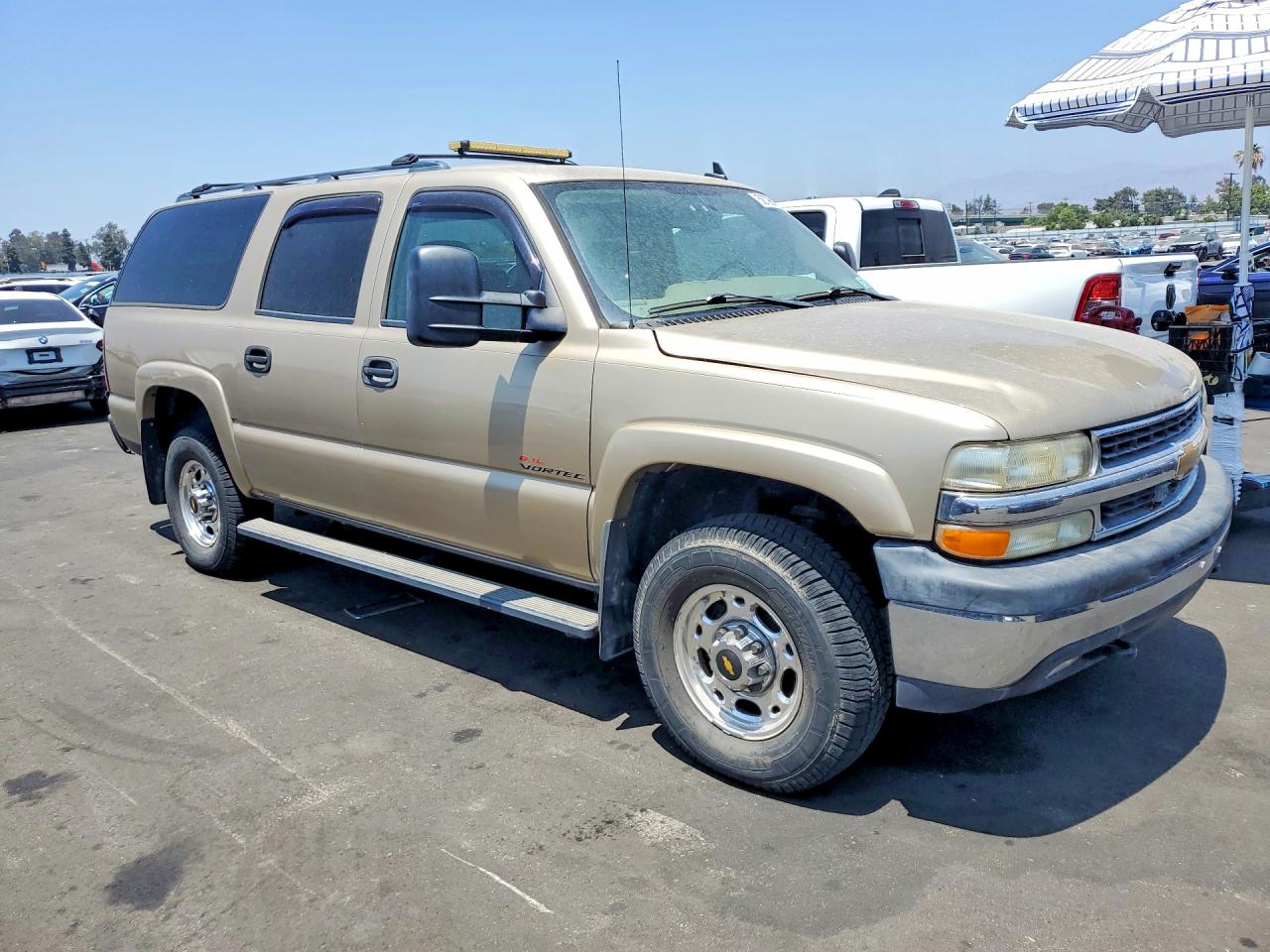 2006 Chevrolet Suburban K2500 Tan vin: 3GNGK26G06G130705
