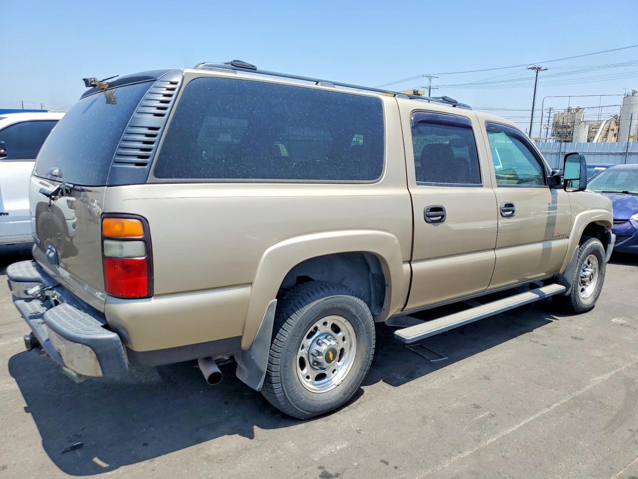 2006 Chevrolet Suburban K2500 Tan vin: 3GNGK26G06G130705