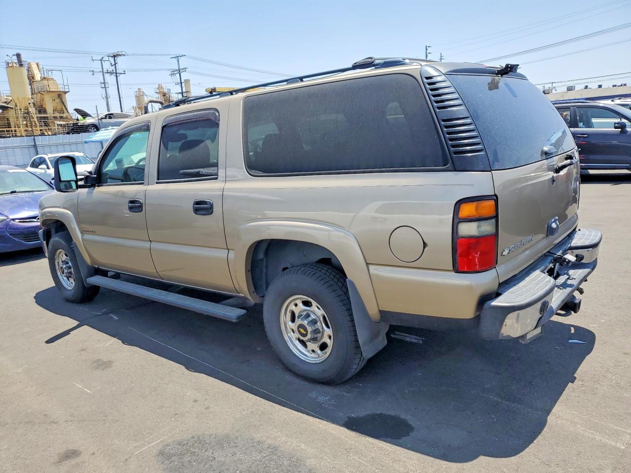 2006 Chevrolet Suburban K2500 Tan vin: 3GNGK26G06G130705