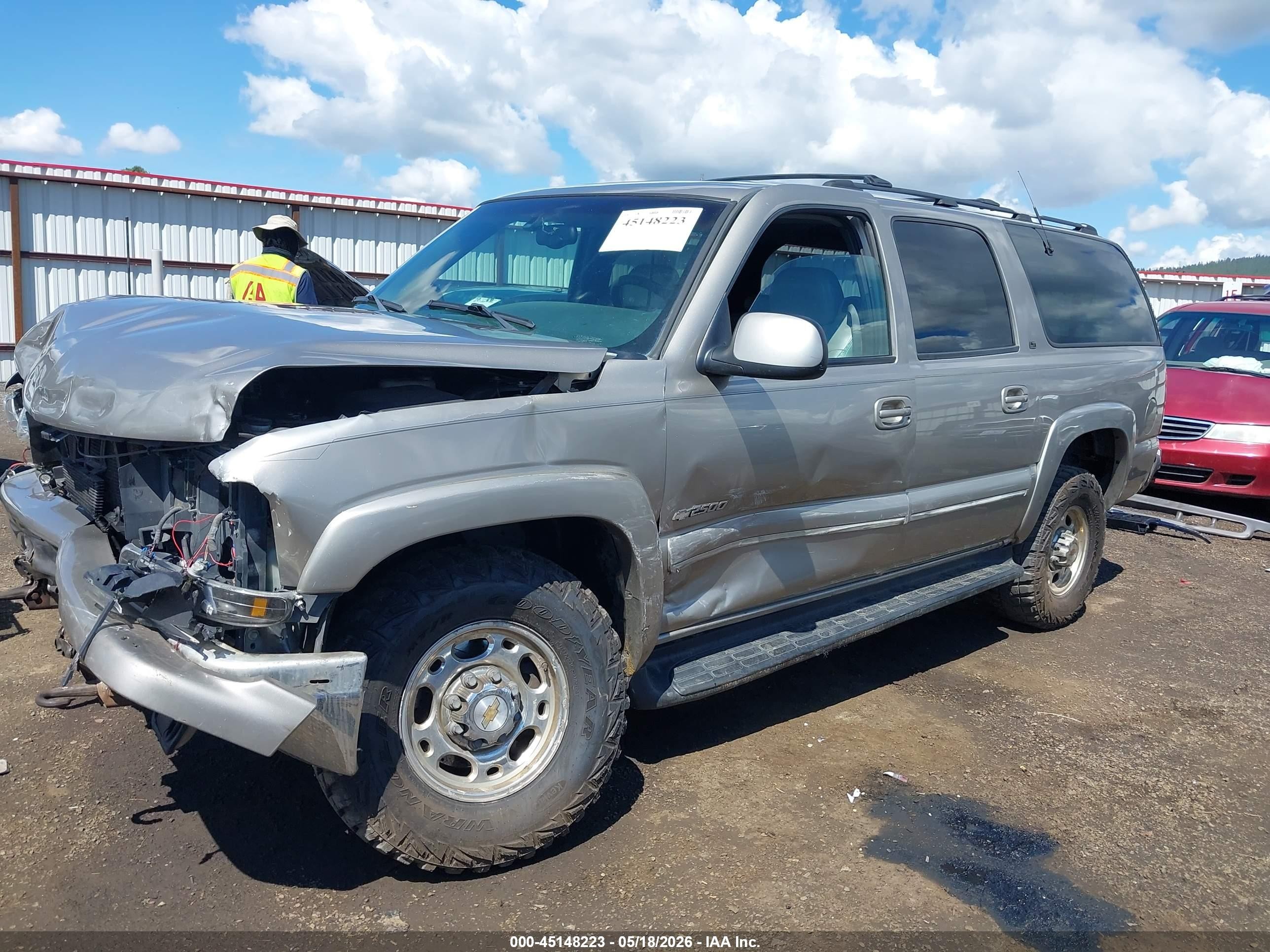 2001 Chevrolet Suburban 2500 Lt Бежевый vin: 3GNGK26G31G116578
