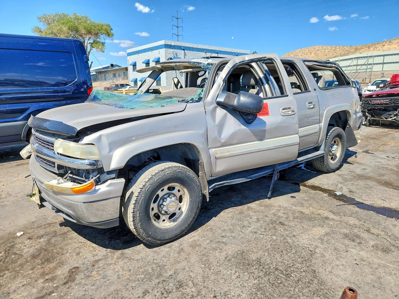 2005 Chevrolet Suburban K2500 Серебряный vin: 3GNGK26G65G153274