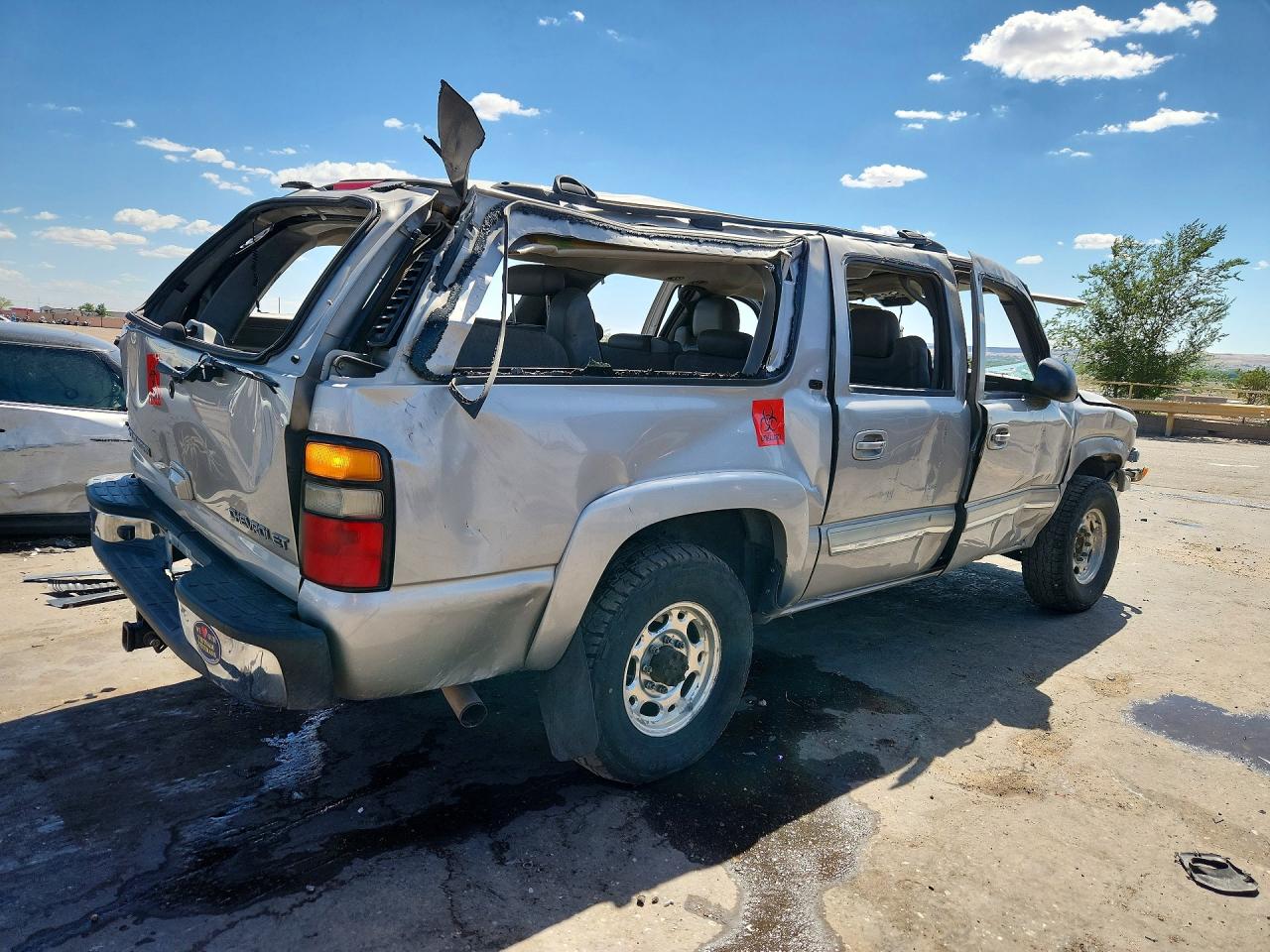 2005 Chevrolet Suburban K2500 Серебряный vin: 3GNGK26G65G153274
