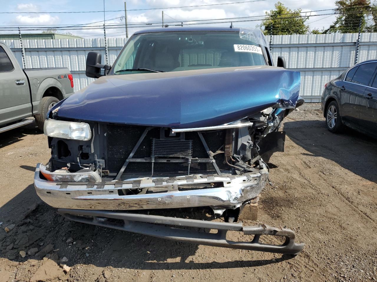 2006 Chevrolet Suburban K2500 Blue vin: 3GNGK26G66G114931