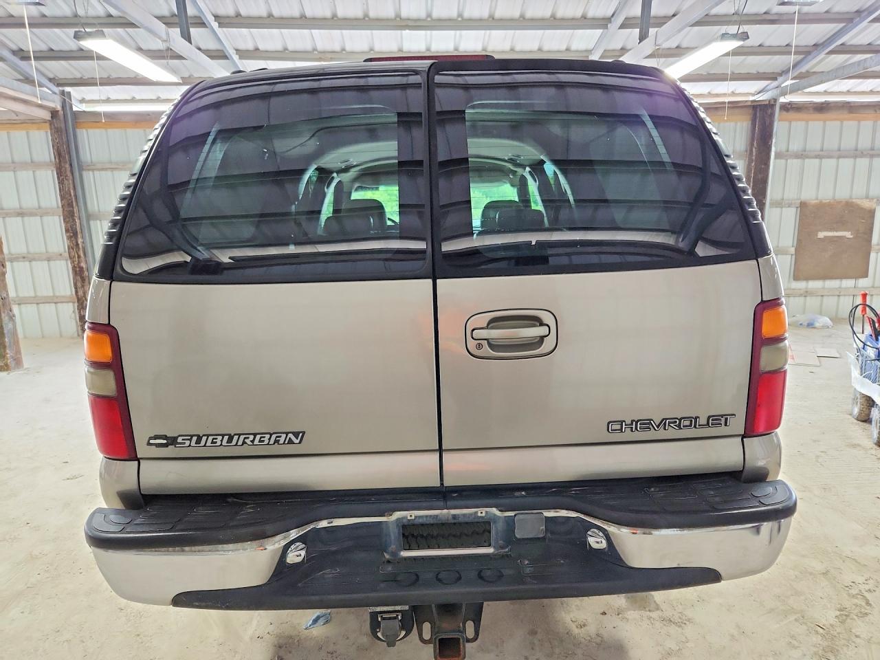2001 Chevrolet Suburban K2500 Tan vin: 3GNGK26G81G134932