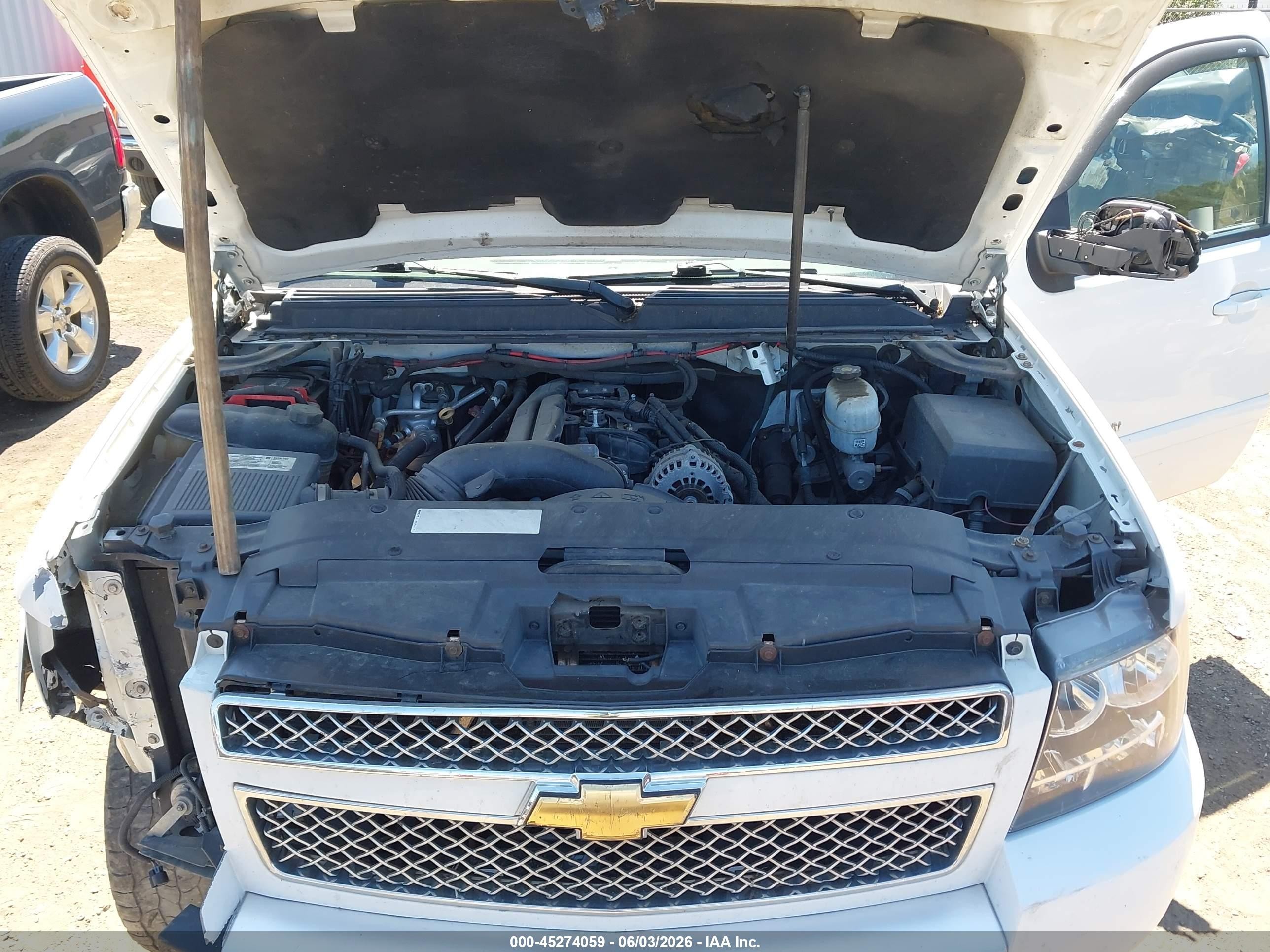 2007 Chevrolet Suburban 2500 Lt White vin: 3GNGK26K17G262149