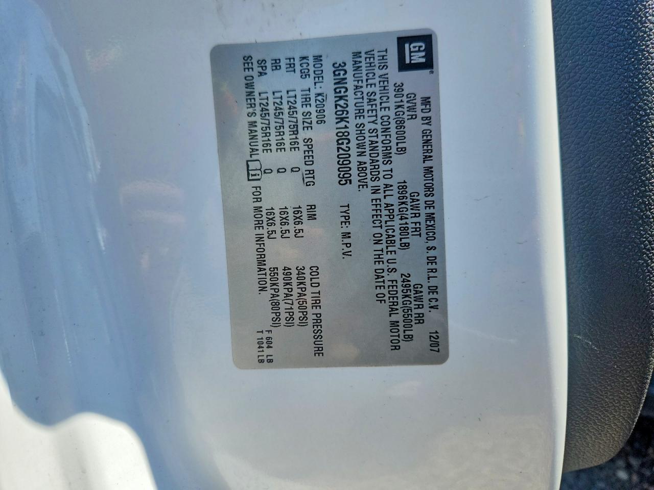 2008 Chevrolet Suburban K2500 White vin: 3GNGK26K18G209095