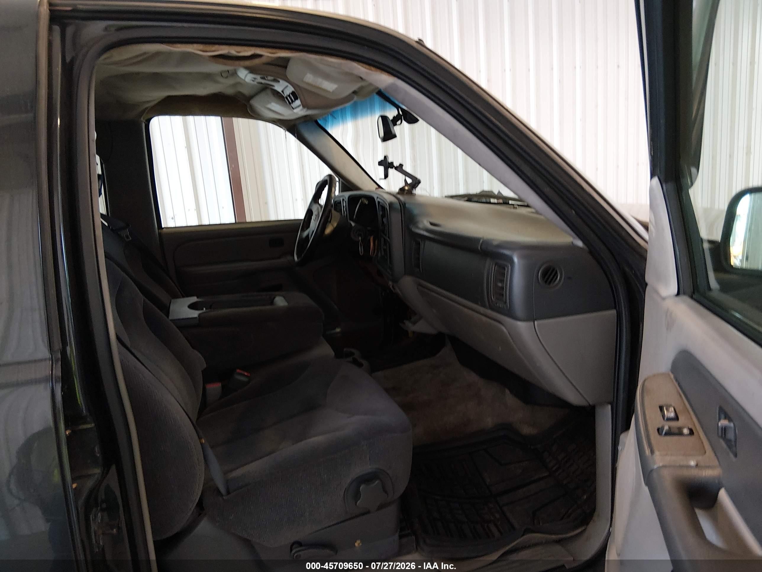 2003 Chevrolet Suburban 2500 Ls Black vin: 3GNGK26U33G293804