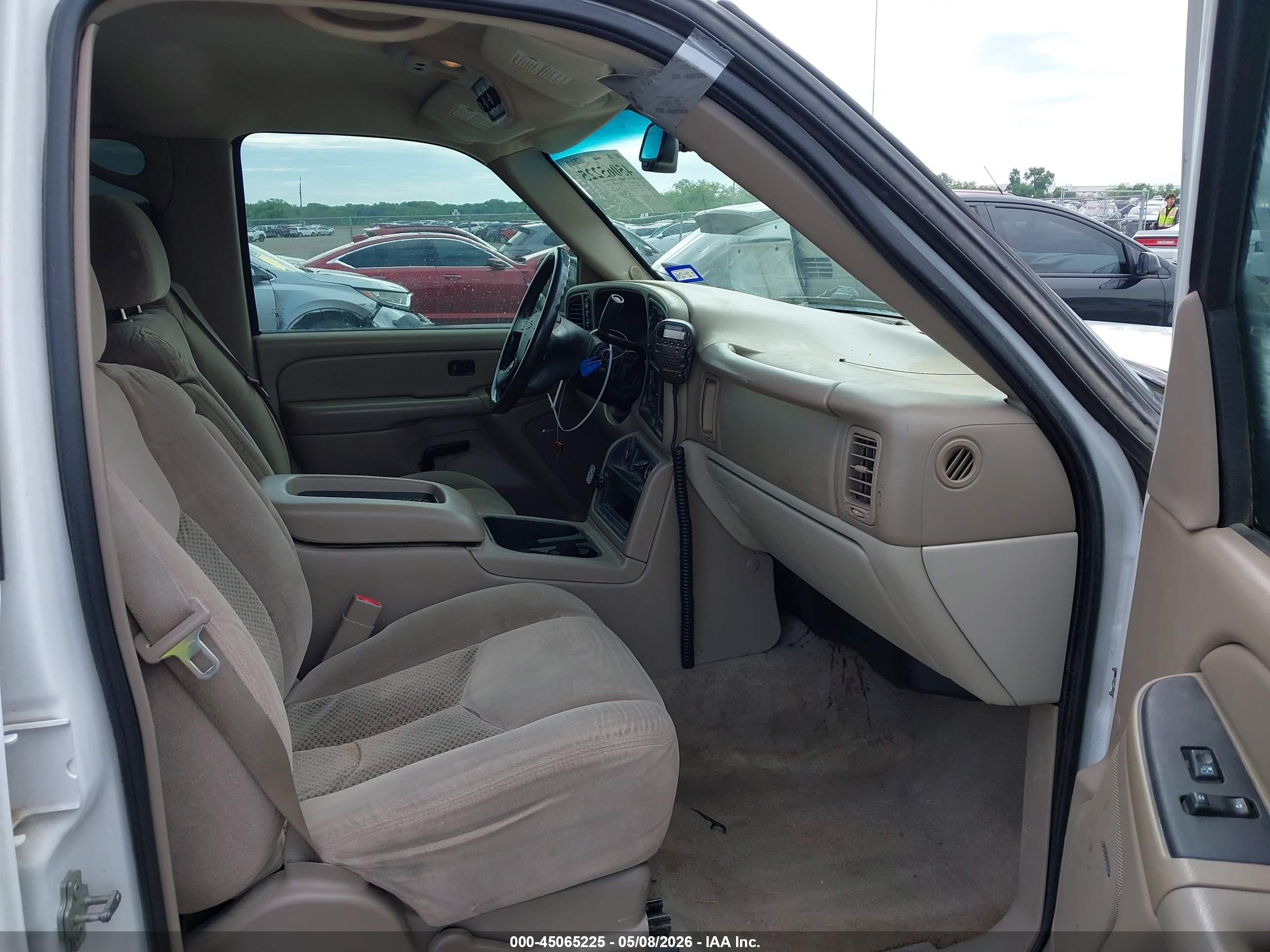2006 Chevrolet Suburban 2500 Ls Белый vin: 3GNGK26U66G227820