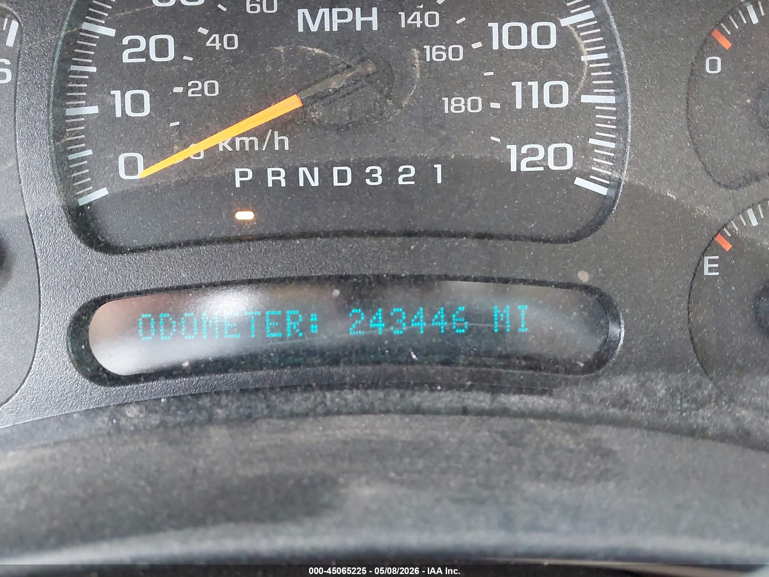 2006 Chevrolet Suburban 2500 Ls Белый vin: 3GNGK26U66G227820
