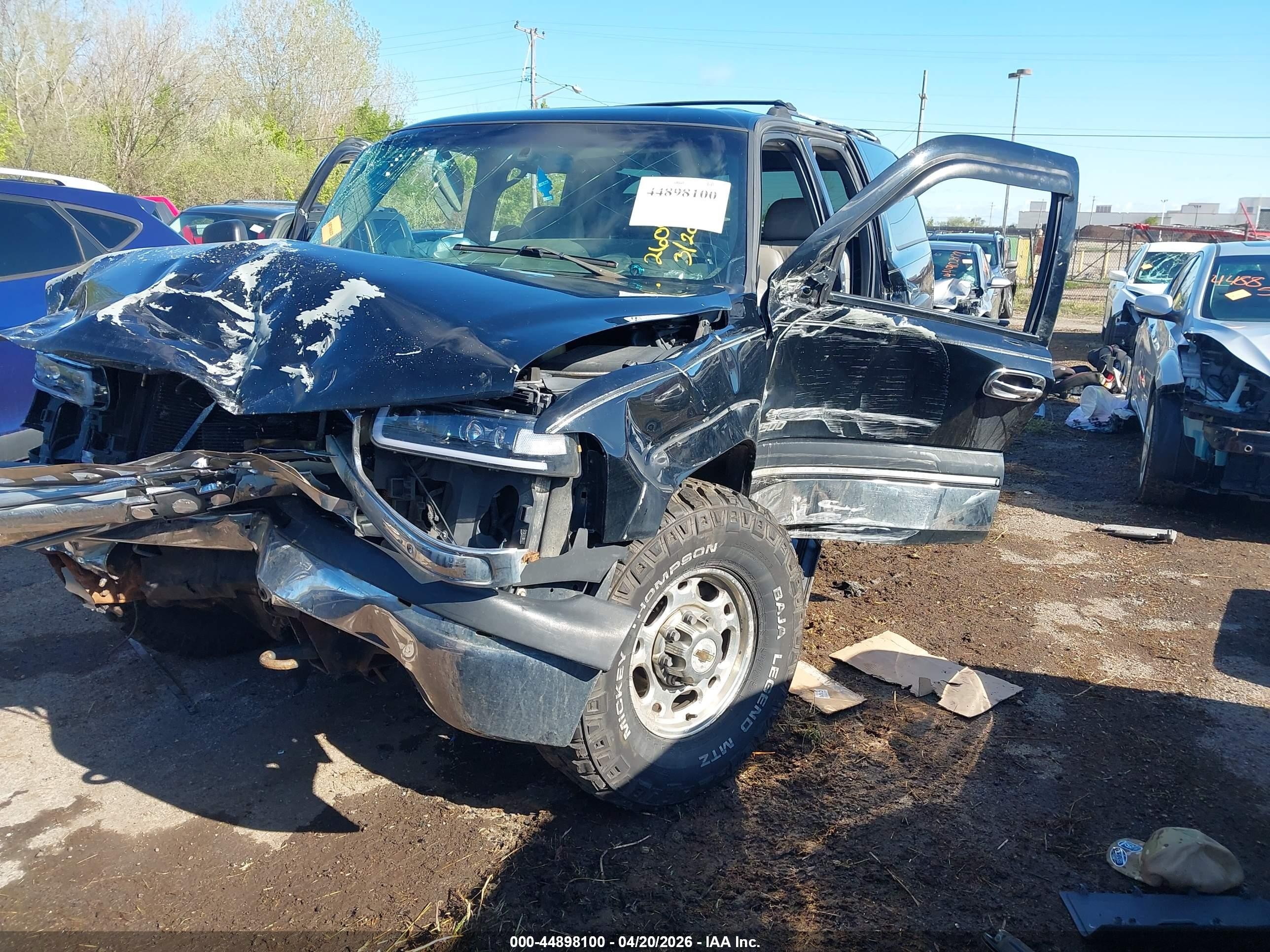 2000 Chevrolet Suburban 2500 Lt Черный vin: 3GNGK26U6YG173955