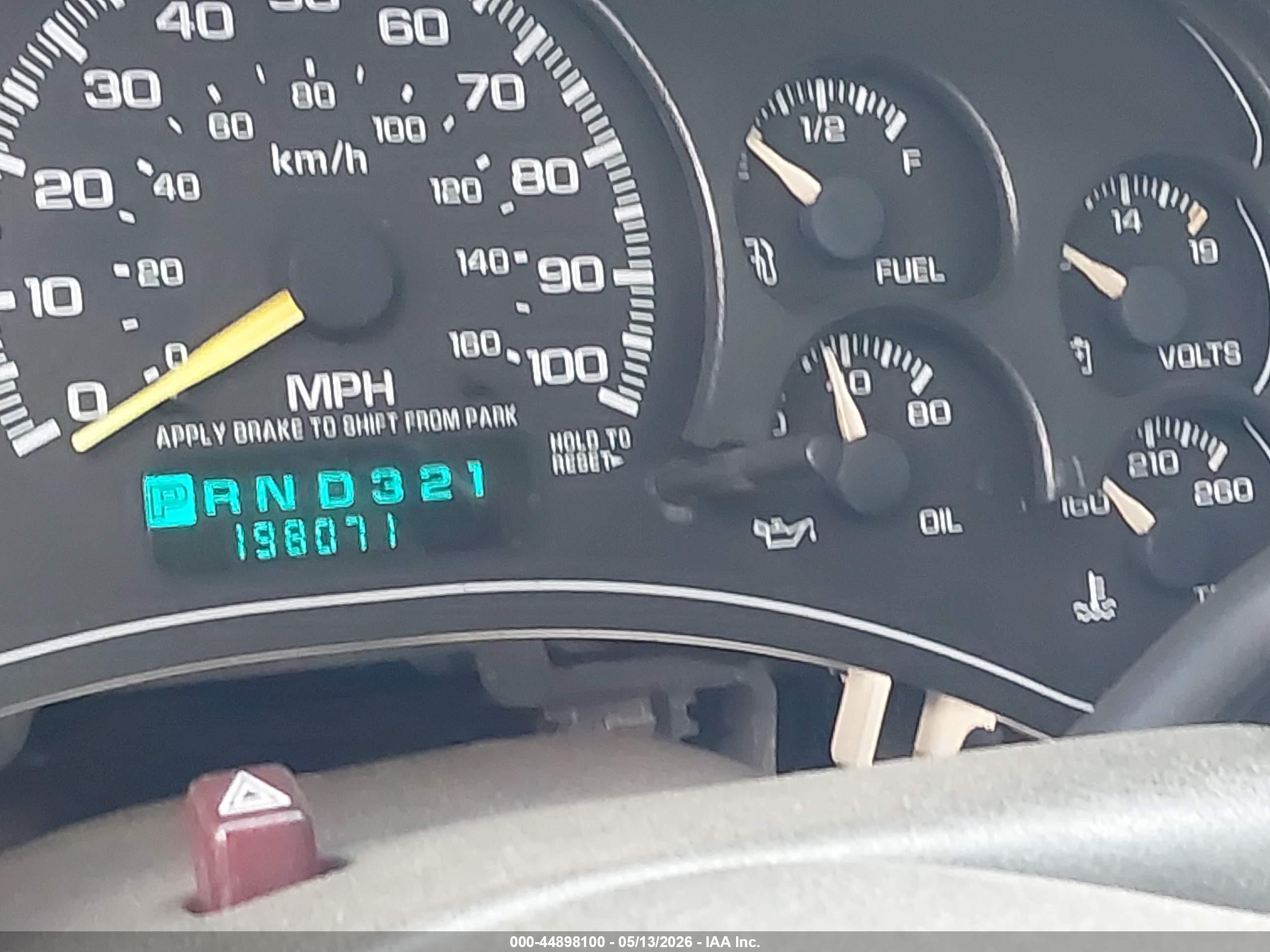 2000 Chevrolet Suburban 2500 Lt Черный vin: 3GNGK26U6YG173955