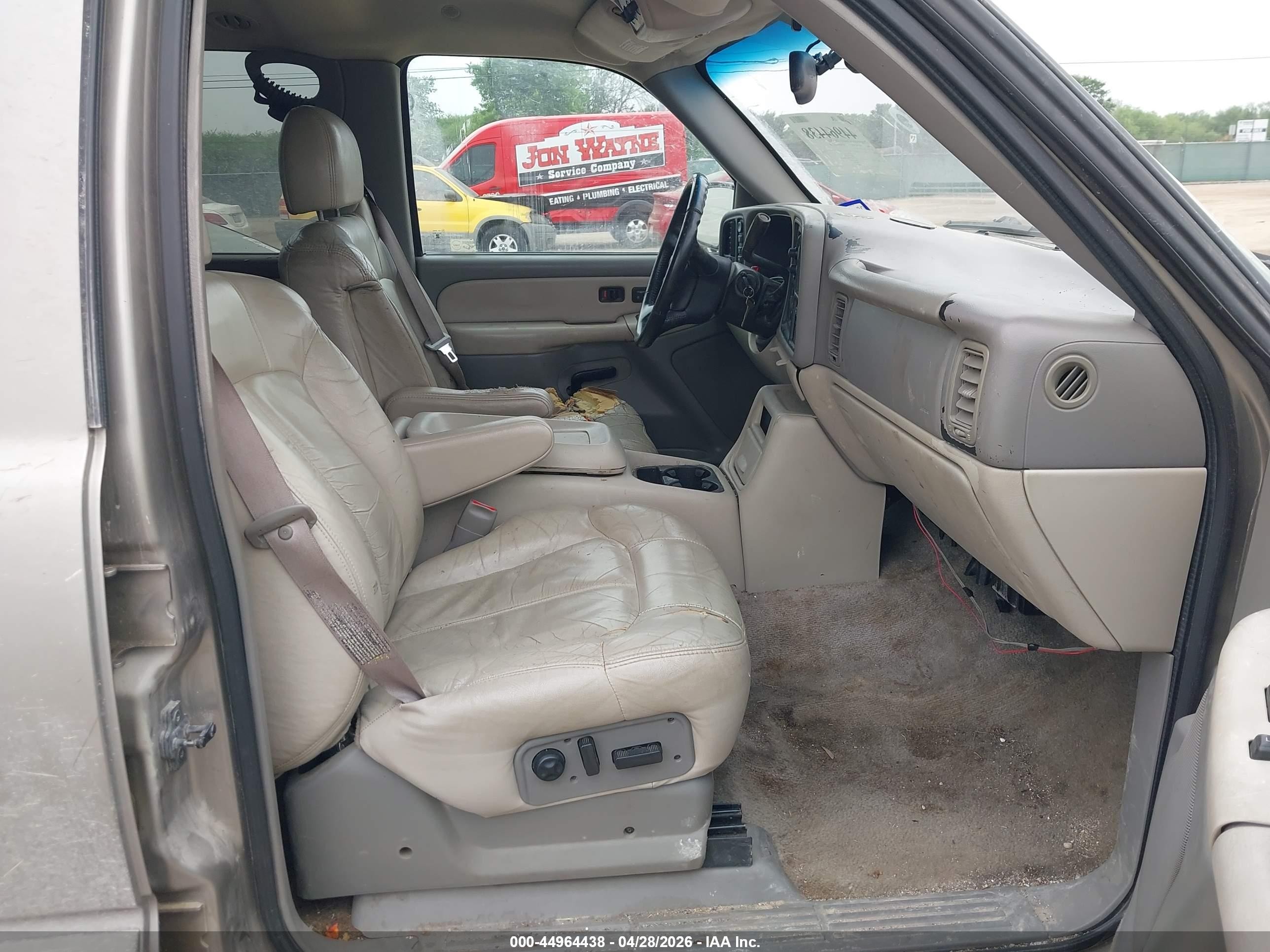 2000 Chevrolet Suburban 2500 Lt Silver vin: 3GNGK26UXYG174073