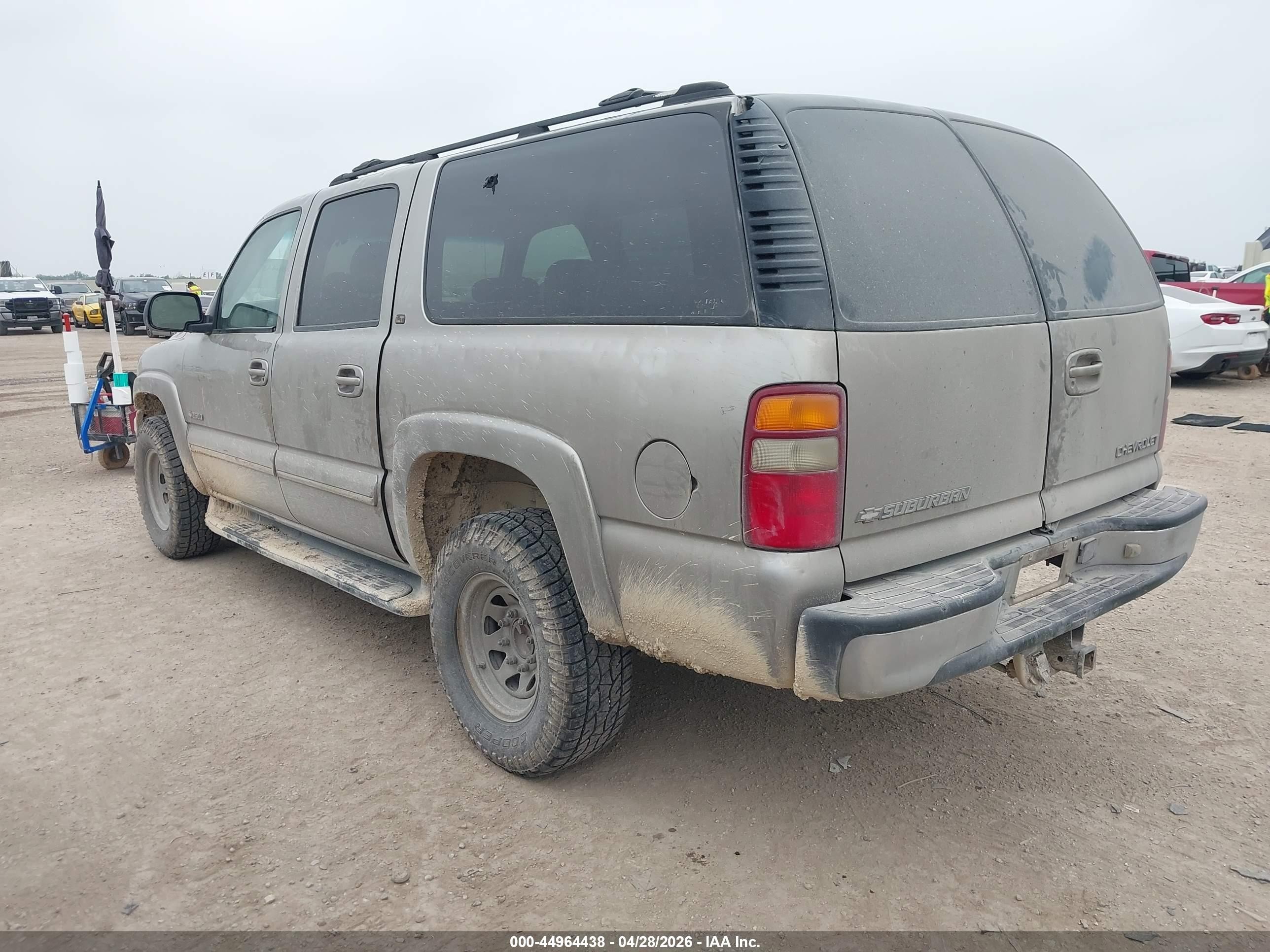2000 Chevrolet Suburban 2500 Lt Silver vin: 3GNGK26UXYG174073