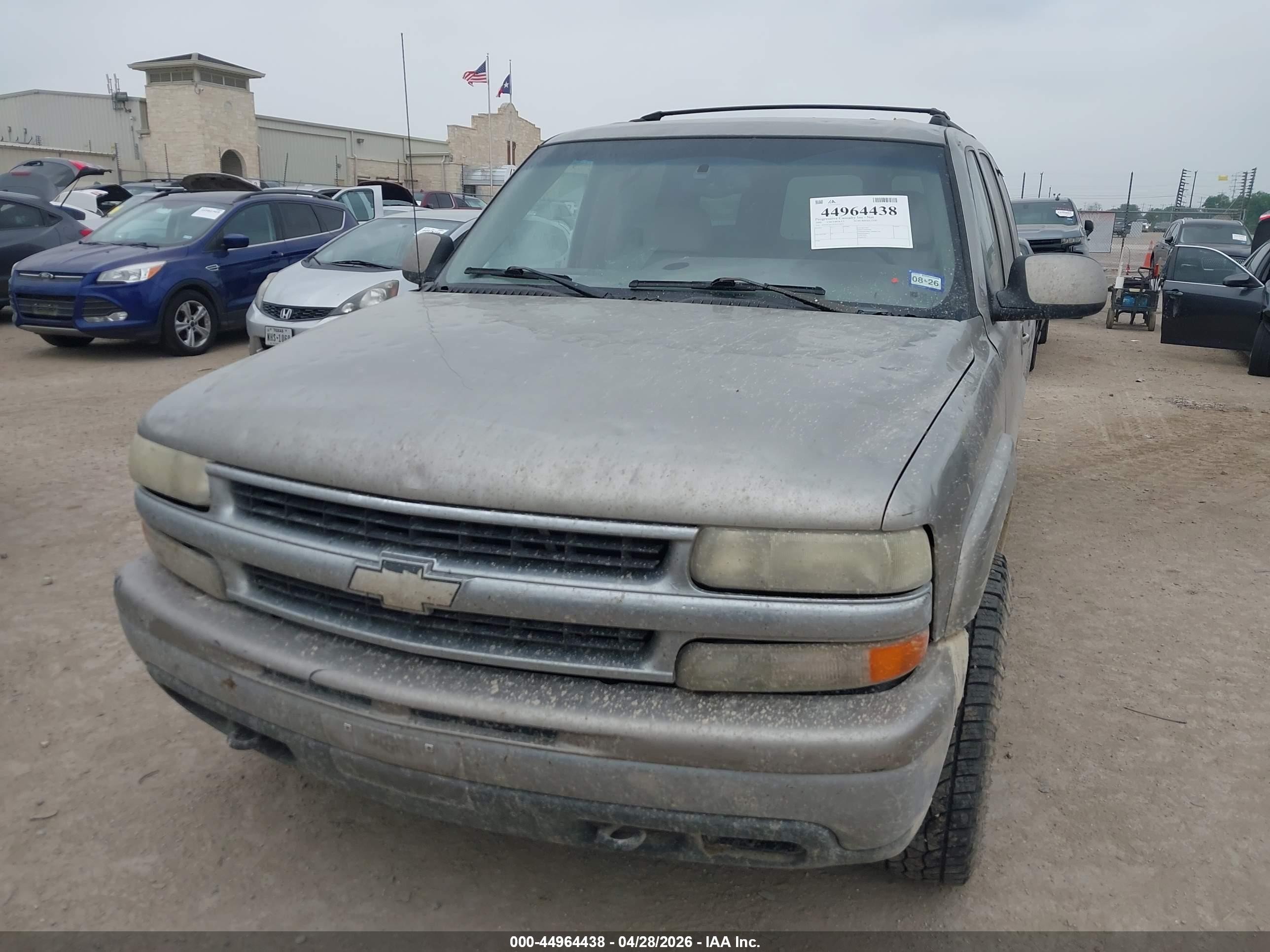 2000 Chevrolet Suburban 2500 Lt Silver vin: 3GNGK26UXYG174073