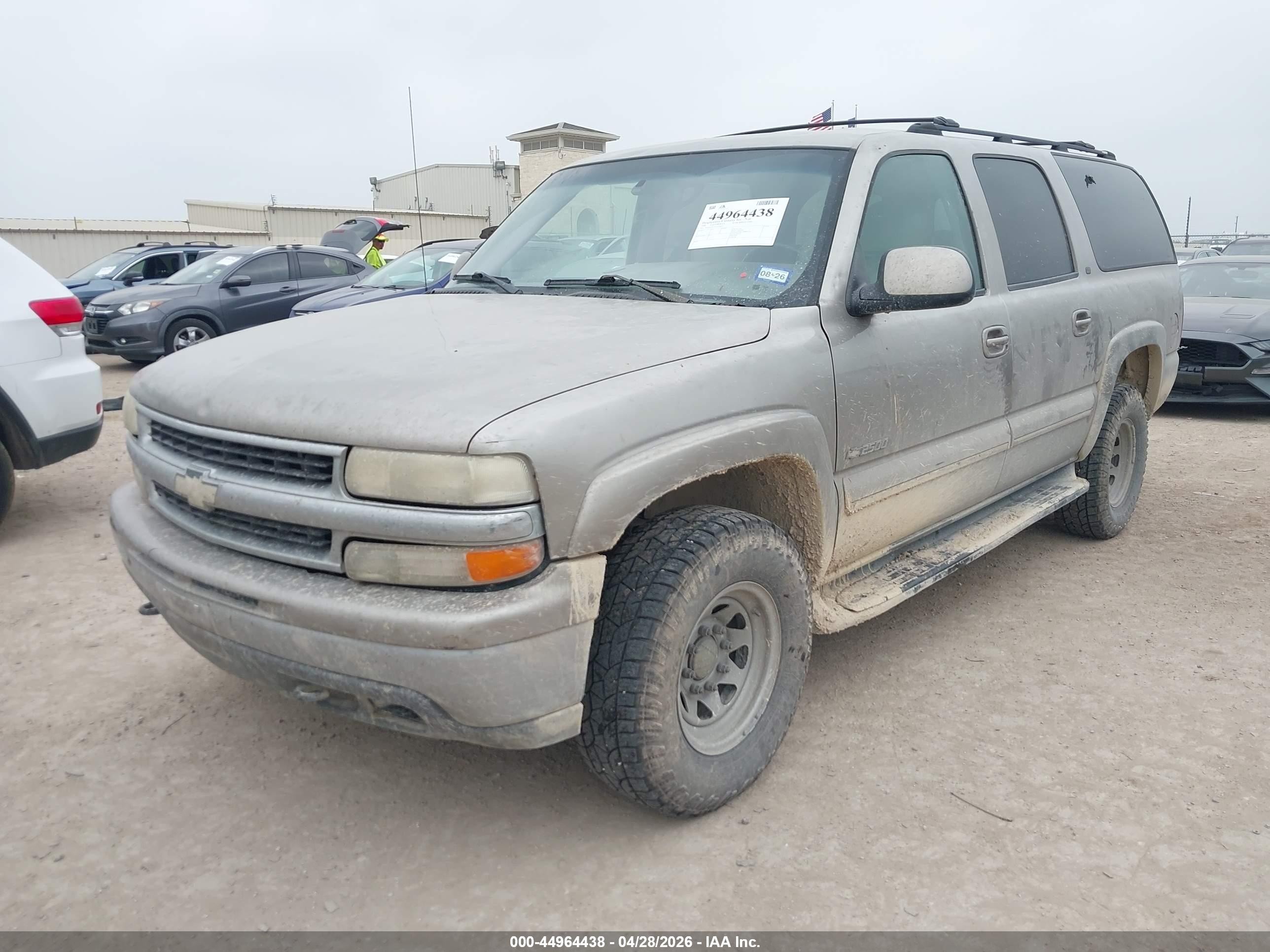 2000 Chevrolet Suburban 2500 Lt Silver vin: 3GNGK26UXYG174073