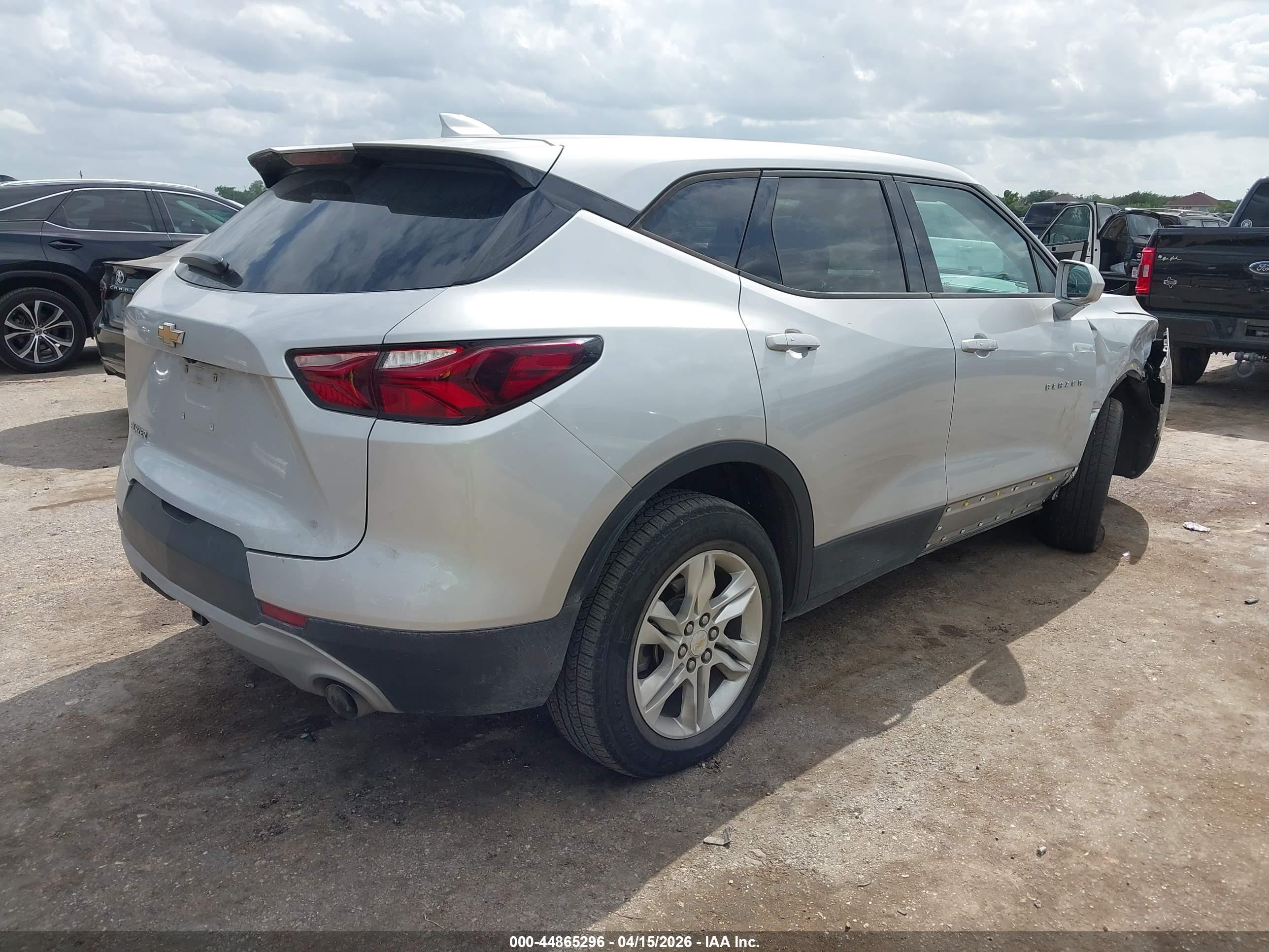 2020 Chevrolet Blazer Fwd 1lt Silver vin: 3GNKBBRA1LS529584