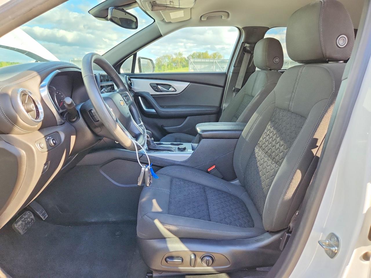 2021 Chevrolet Blazer 2lt White vin: 3GNKBCR40MS519873
