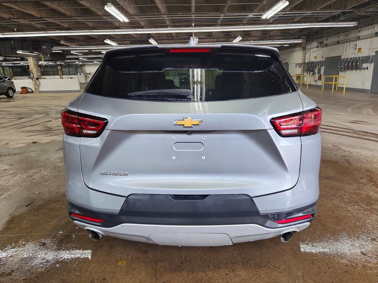 2025 Chevrolet Blazer 2lt Серый vin: 3GNKBCR40SS262677