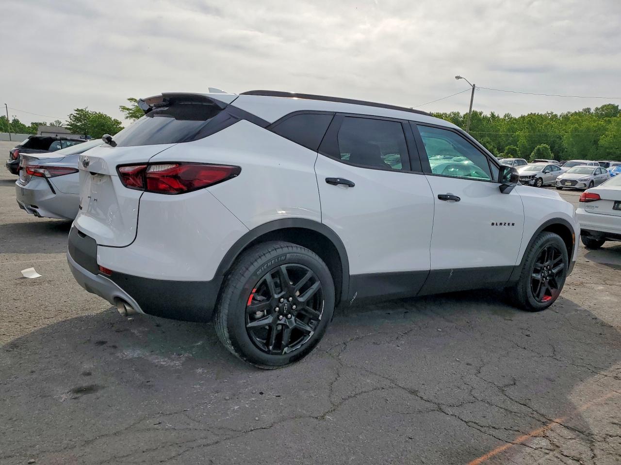 2020 Chevrolet Blazer 2lt White vin: 3GNKBCR44LS701722