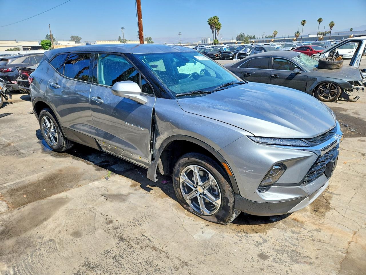 2026 Chevrolet Blazer 2lt Silver vin: 3GNKBCR45TS142651