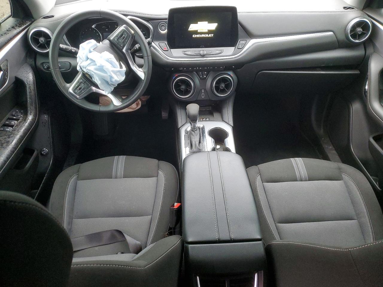 2024 Chevrolet Blazer 2lt Silver vin: 3GNKBCR48RS283559