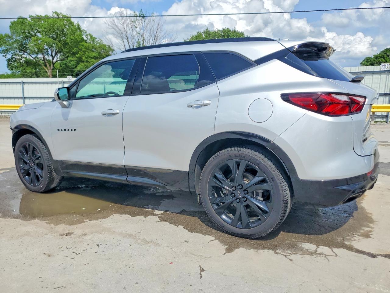 2021 Chevrolet Blazer Rs Silver vin: 3GNKBERSXMS545732
