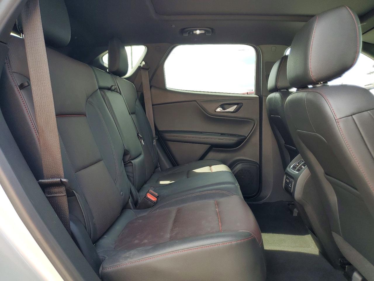 2021 Chevrolet Blazer Rs Silver vin: 3GNKBERSXMS545732