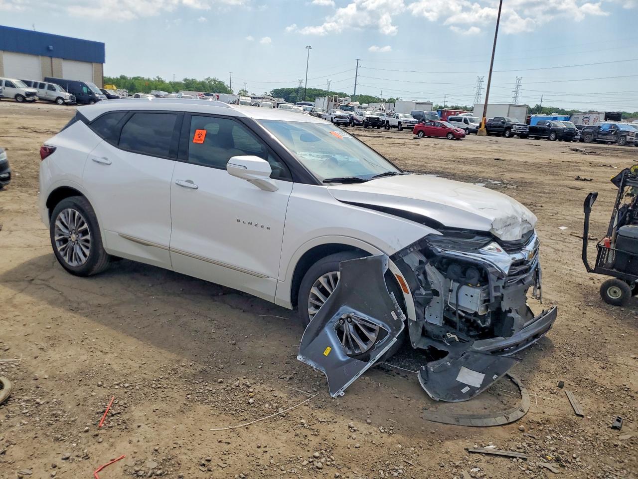 2020 Chevrolet Blazer Premier White vin: 3GNKBFRS5LS575144