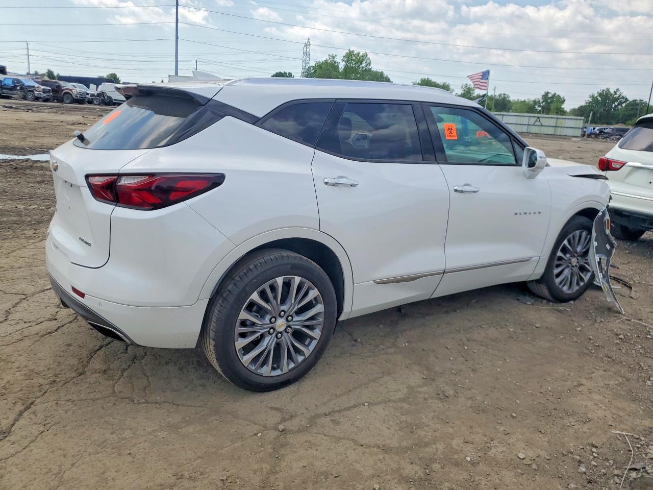 2020 Chevrolet Blazer Premier White vin: 3GNKBFRS5LS575144