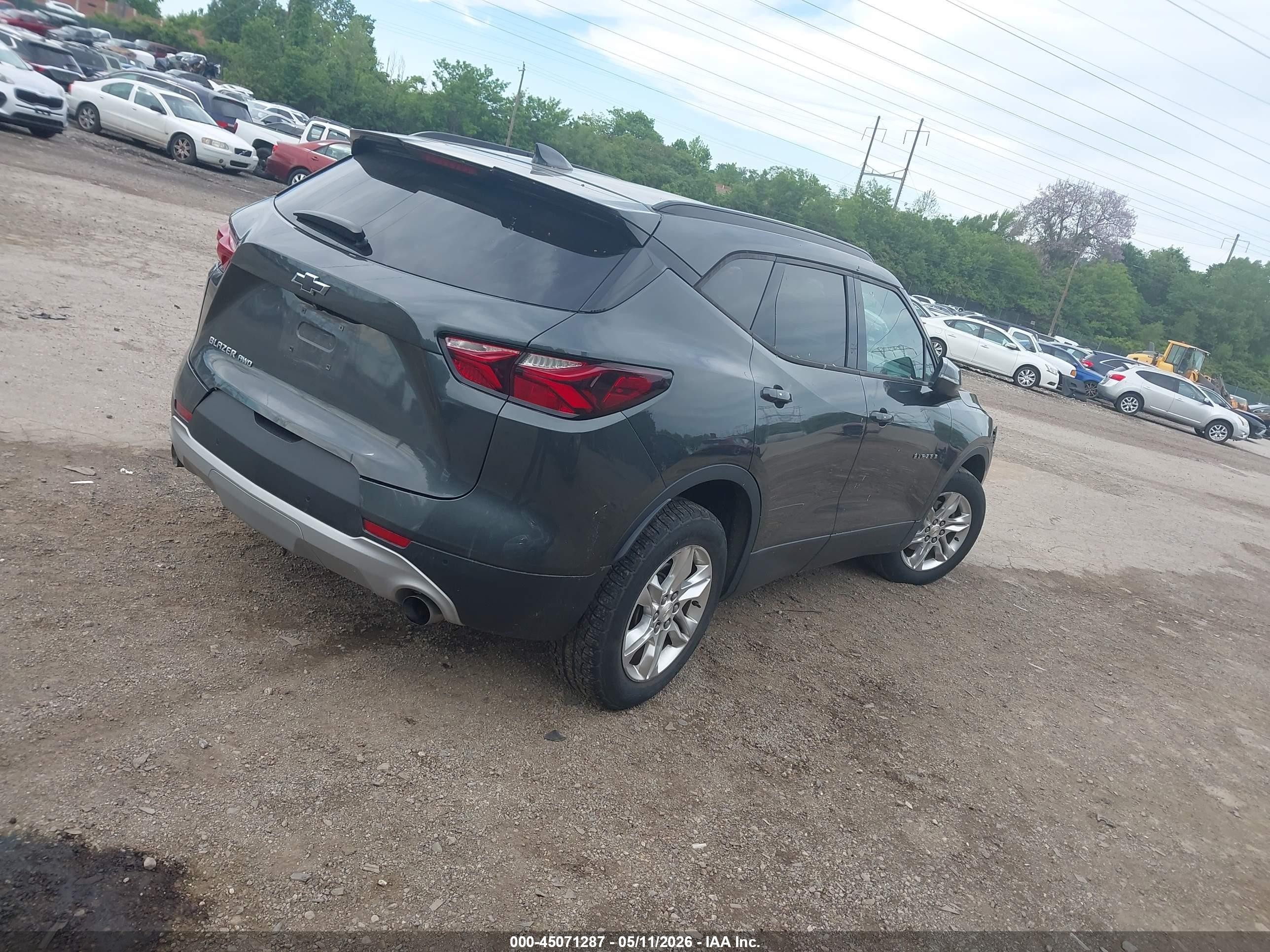 2019 Chevrolet Blazer   Gray vin: 3GNKBGRS6KS620189