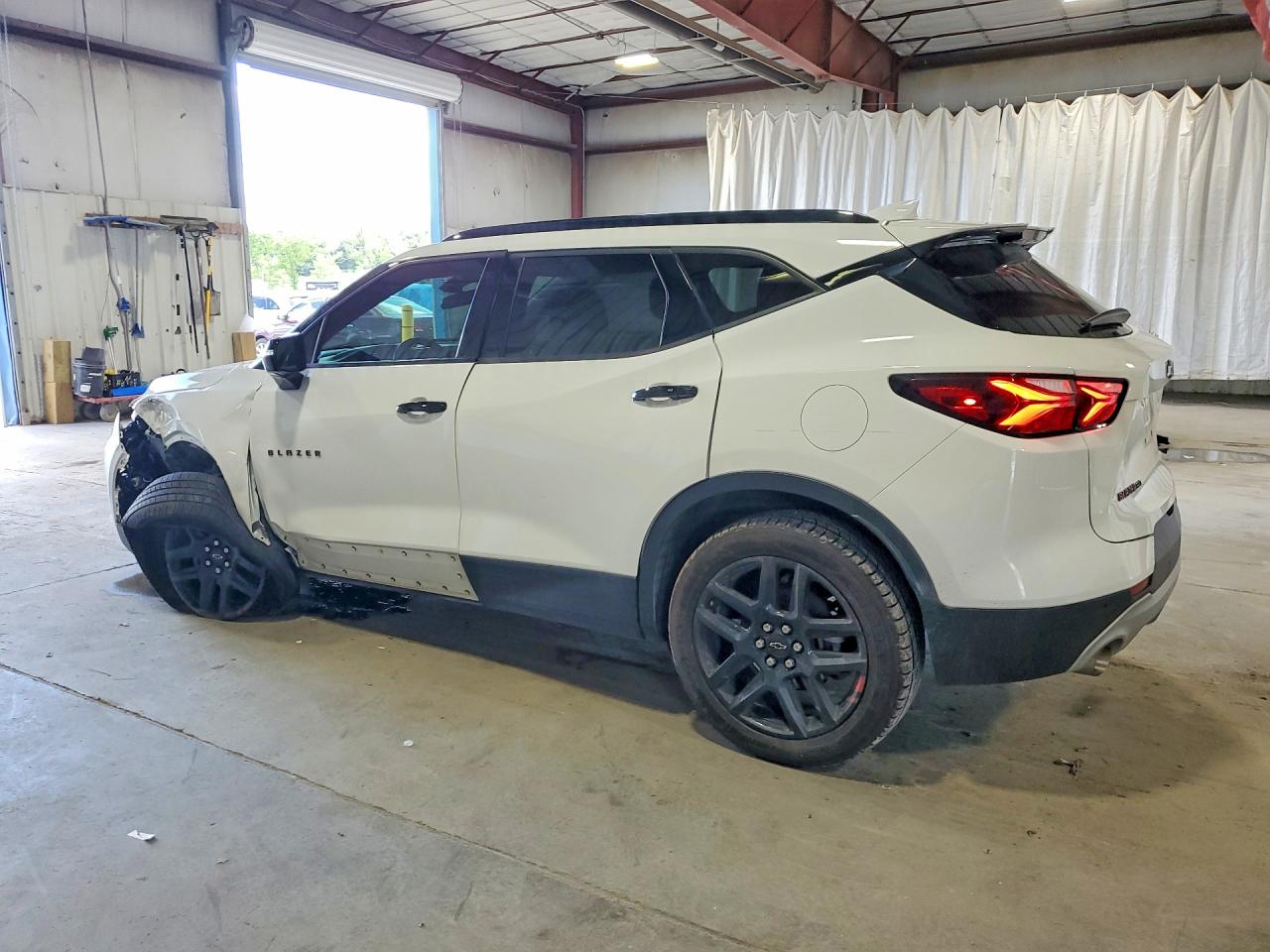 2020 Chevrolet Blazer 2lt White vin: 3GNKBHR40LS664780
