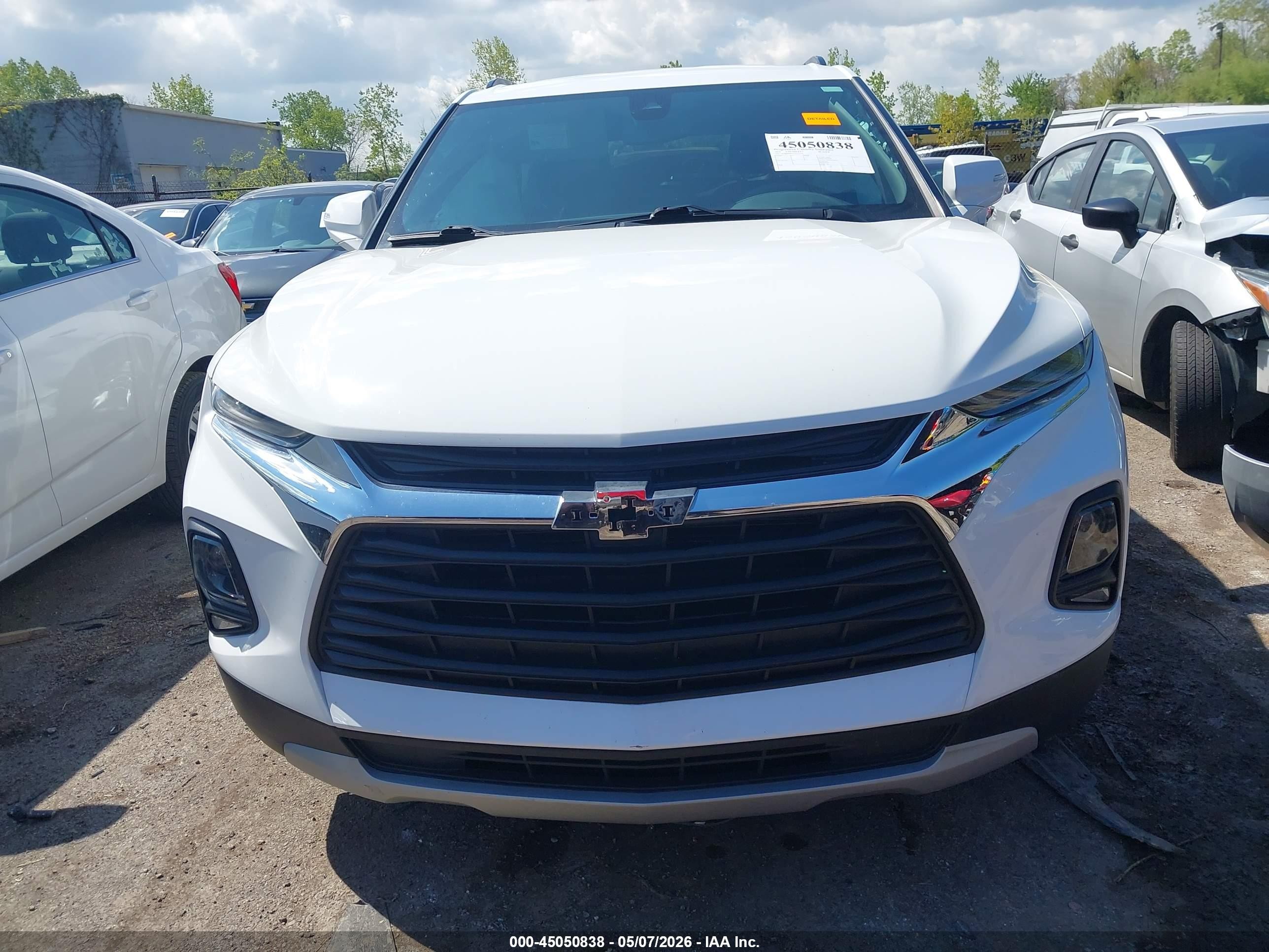 2021 Chevrolet Blazer Awd 2lt Белый vin: 3GNKBHR43MS529360