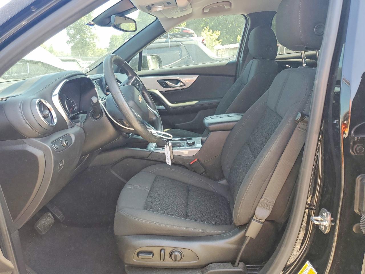 2021 Chevrolet Blazer 2lt Черный vin: 3GNKBHR46MS522757