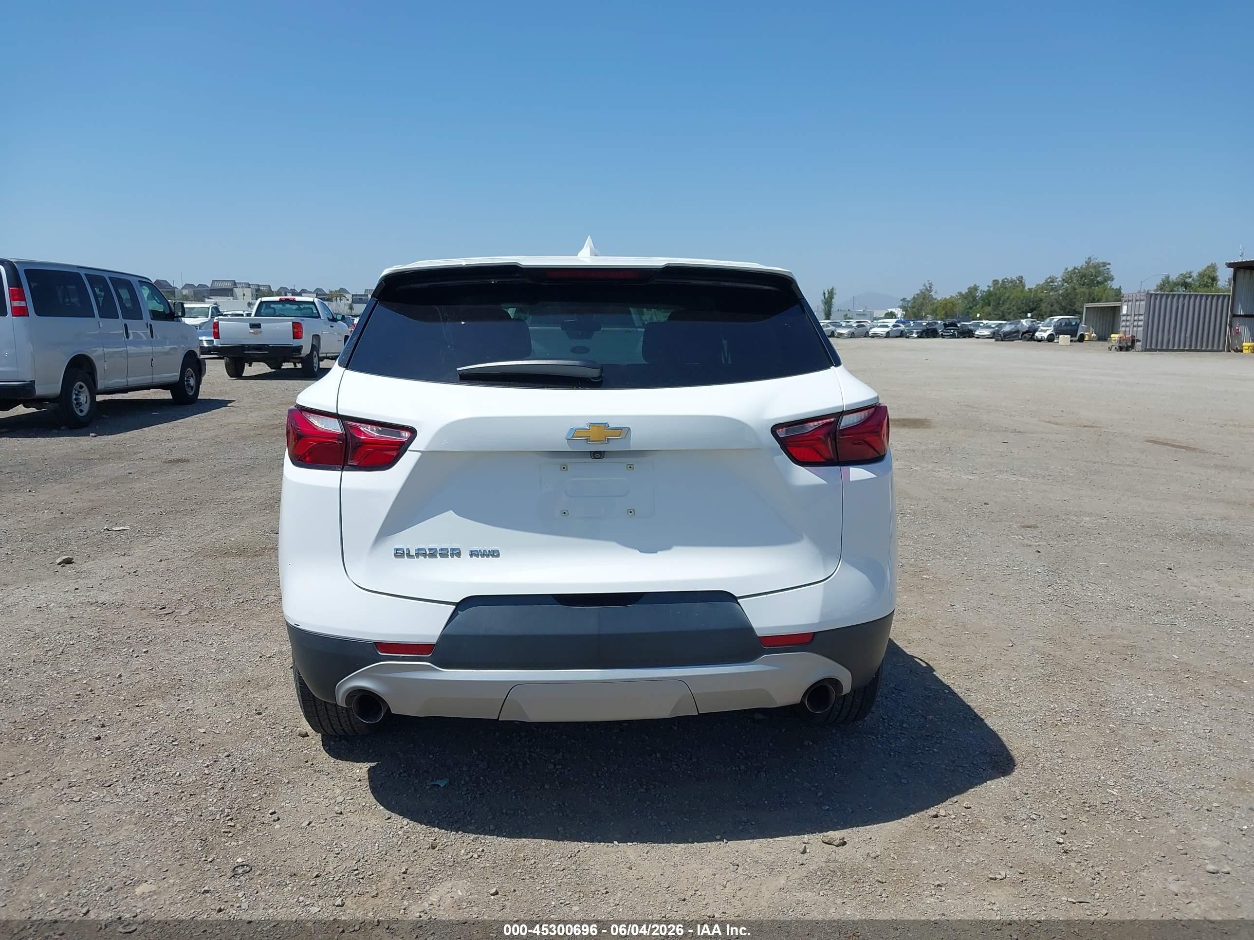 2021 Chevrolet Blazer Awd 2lt White vin: 3GNKBHR48MS553573