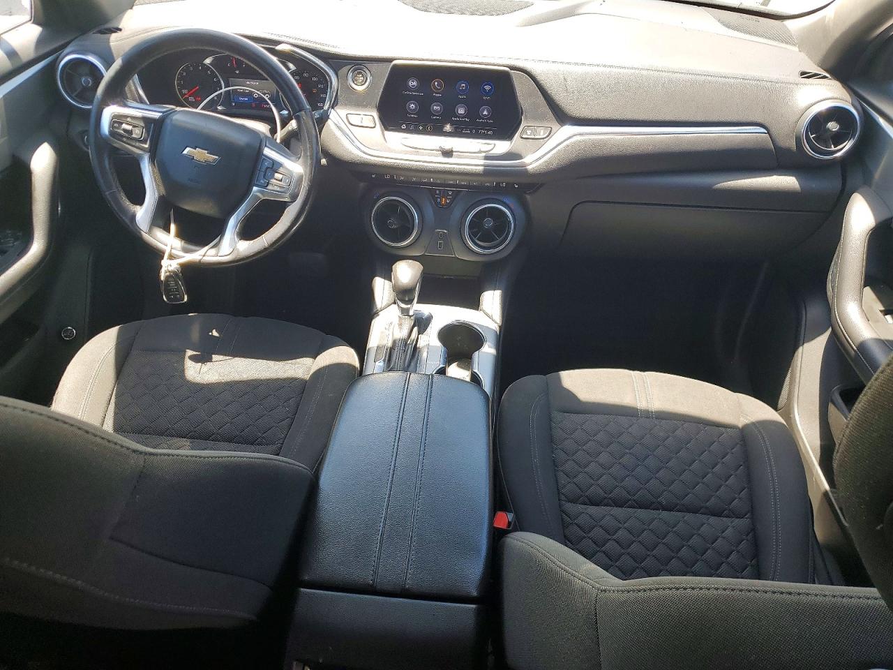 2020 Chevrolet Blazer 2lt Silver vin: 3GNKBHRS1LS604778