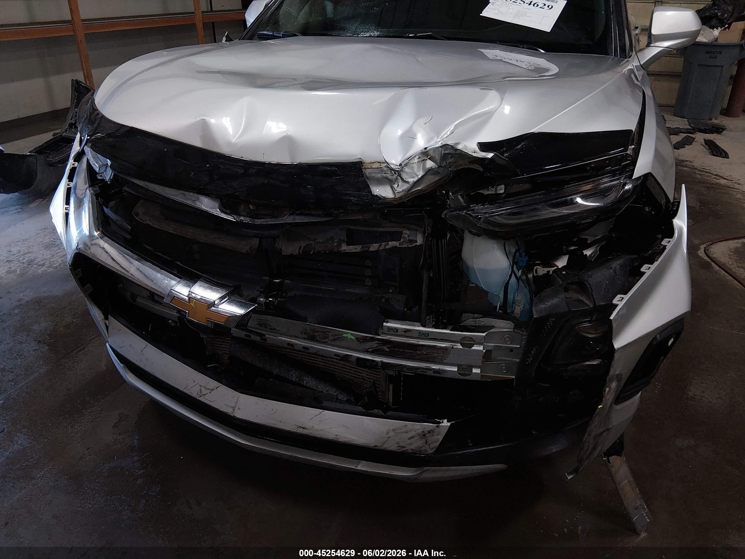 2020 Chevrolet Blazer Awd 2lt Silver vin: 3GNKBHRS4LS594649