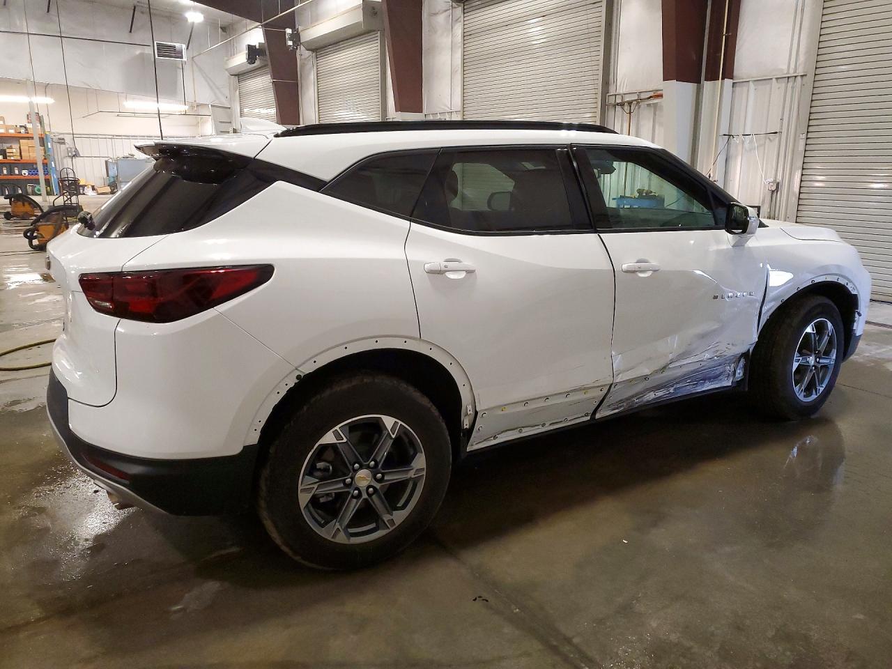 2025 Chevrolet Blazer 3lt White vin: 3GNKBJRS3SS105468