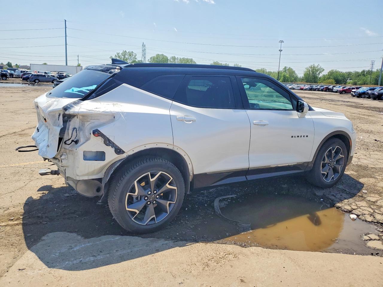 2022 Chevrolet Blazer Rs White vin: 3GNKBKRS3NS185607
