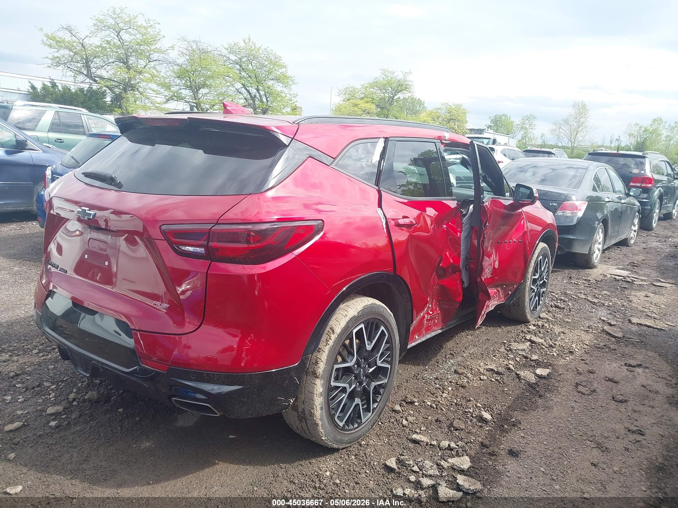 2024 Chevrolet Blazer Awd Rs Красный vin: 3GNKBKRS5RS139248