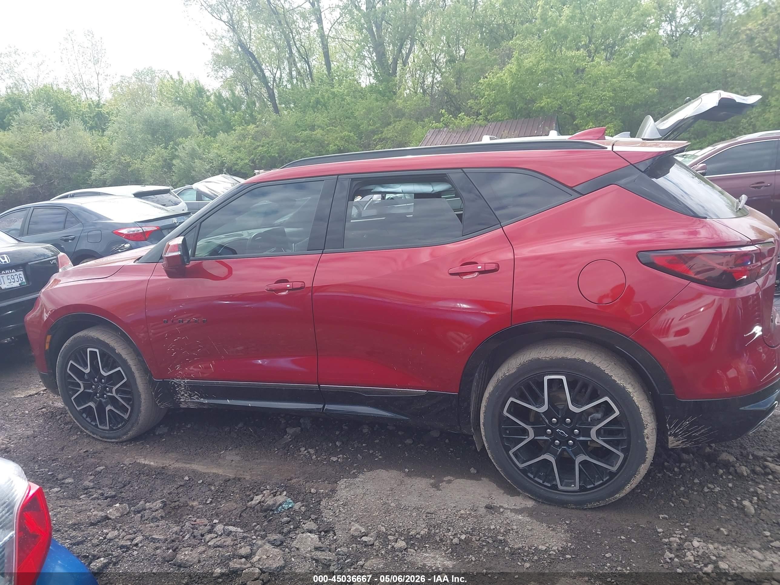 2024 Chevrolet Blazer Awd Rs Красный vin: 3GNKBKRS5RS139248