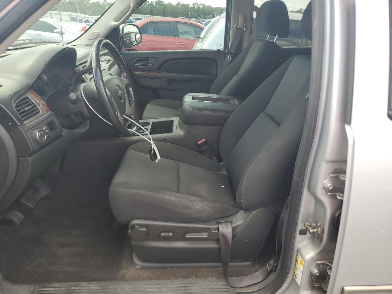 2013 Chevrolet Avalanche Ls Silver vin: 3GNMCEE00DG319387