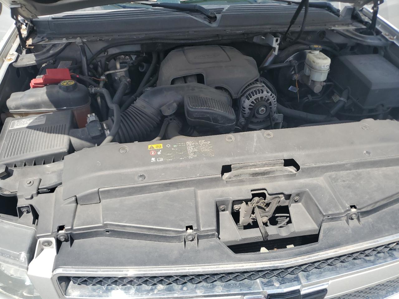 2013 Chevrolet Avalanche Ls Silver vin: 3GNMCEE00DG319387