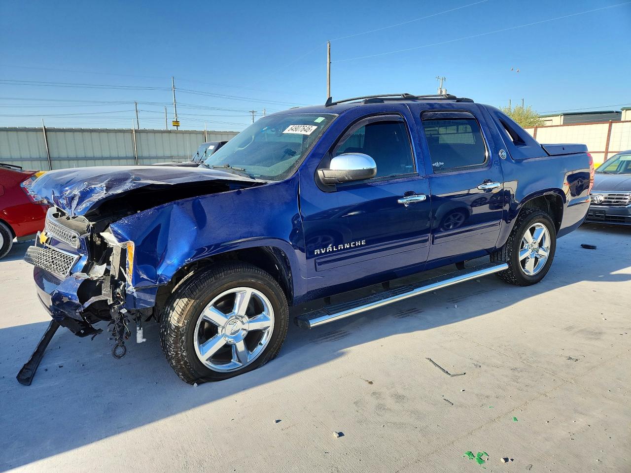 2013 Chevrolet Avalanche Ls Blue vin: 3GNMCEE02DG223339